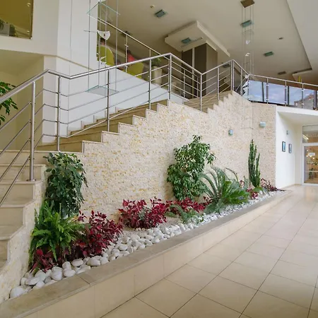 Madara Park Hotel-2