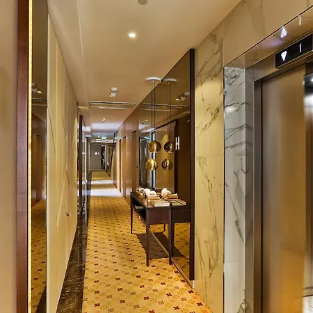 Hotel Riva By Aycon-3