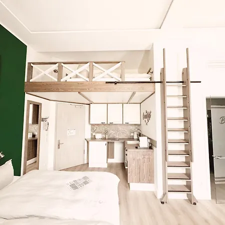Hotel the Farmhouse No 50 - kostenfreies Parken! - Cafe&Eventrooms-2