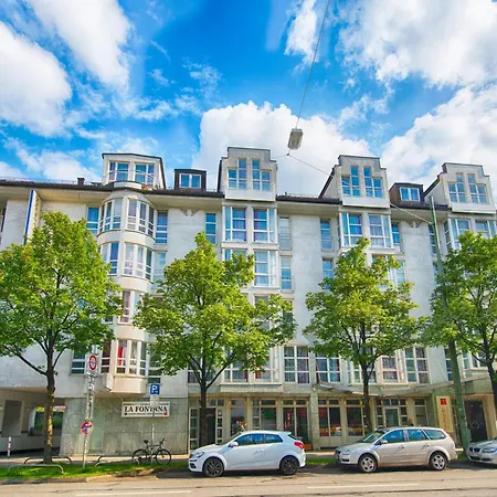 Leonardo Hotel Muenchen City West-3