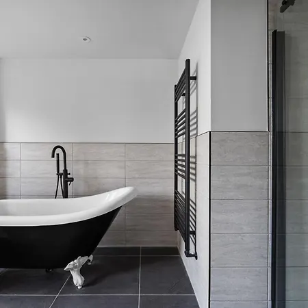 Golden Vanity Suite - Sea View - Free Wi-Fi-2