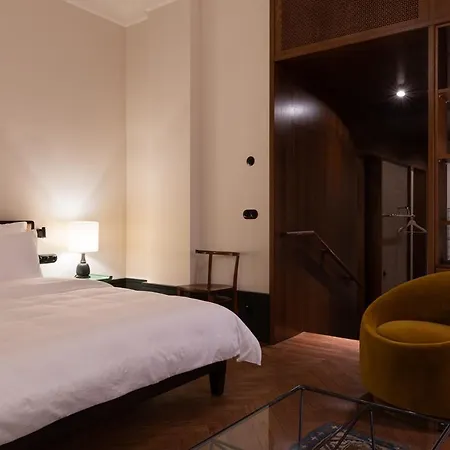 Boutique Hotel Chateau Royal-2