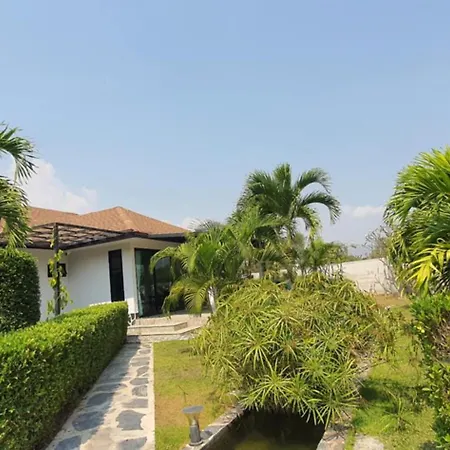 Siri Thai Lodges-2