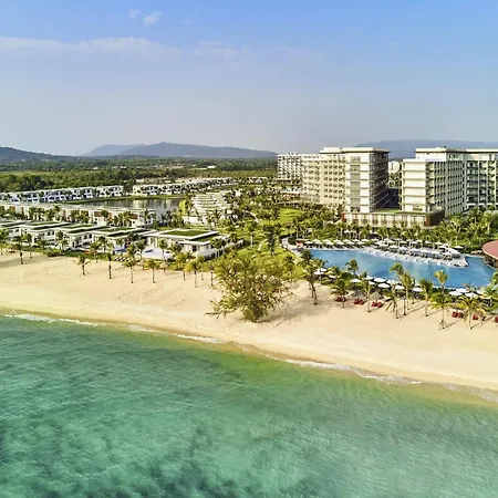 Mövenpick Resort Waverly Phu Quoc-2