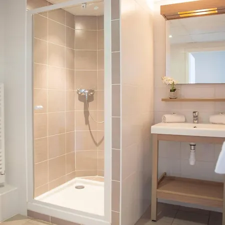 Comfort Aparthotel Cannes Mandelieu-3