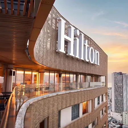 Hilton Da Nang-3