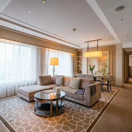 IFC Residence-3