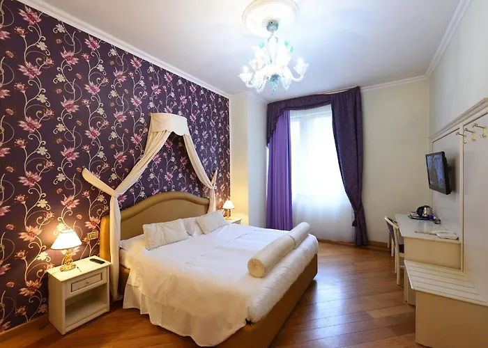 Relais La Corte Di Cloris Romantik Hotel