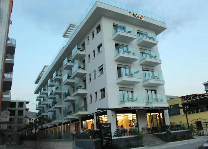 Hotel Bar Restaurant Triumf Shengjin