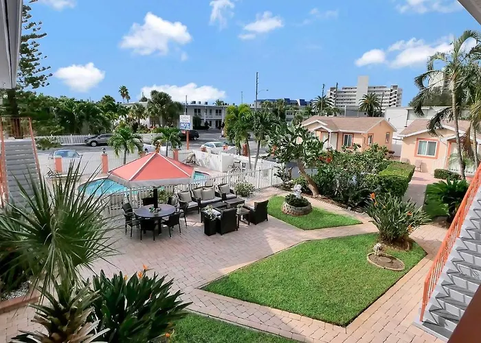 Hotel with Tennis: Carlton House Motel And Suites