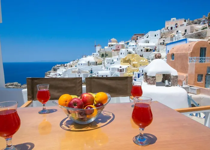 Kastro Oia Houses