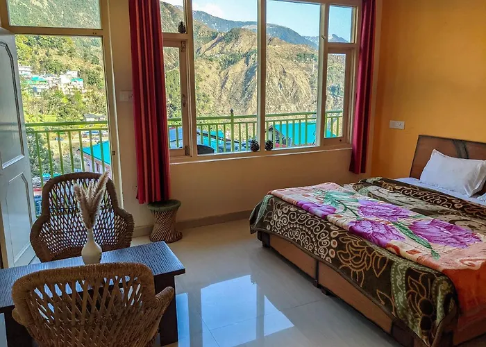 Golden View B&B