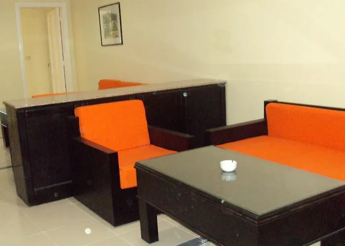 Elysees Apartment