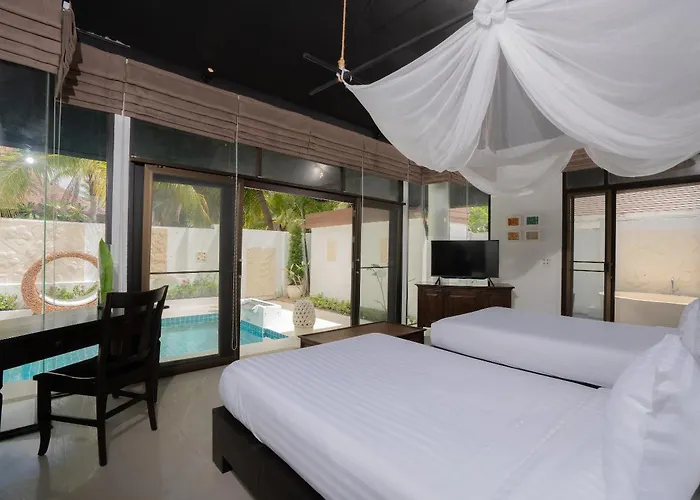 Dhevan Dara &Spa Hua Hin - Pool