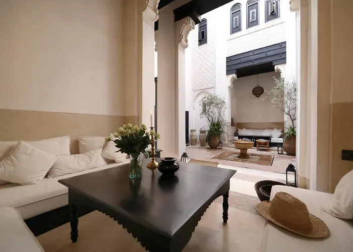 Azzouna 13