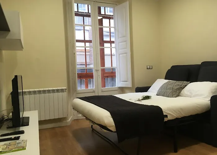 Albergue: INSIDEHOME Valladolid Centro -Hab con baño privado en el centro y OPCION DE PARKING-