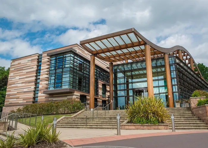 The Orchard Hotel & Restaurant