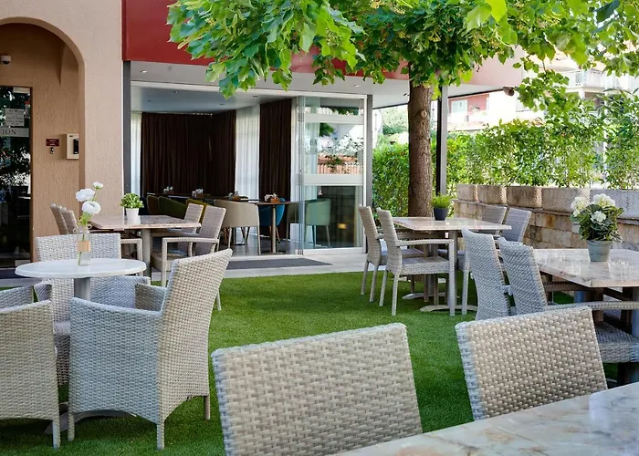 3 SterneHotel Sky