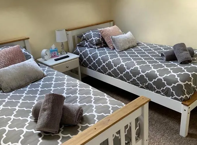 3 star hotels Ashton Mews