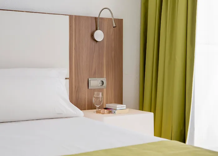 Hotel: Globales Cala Blanca