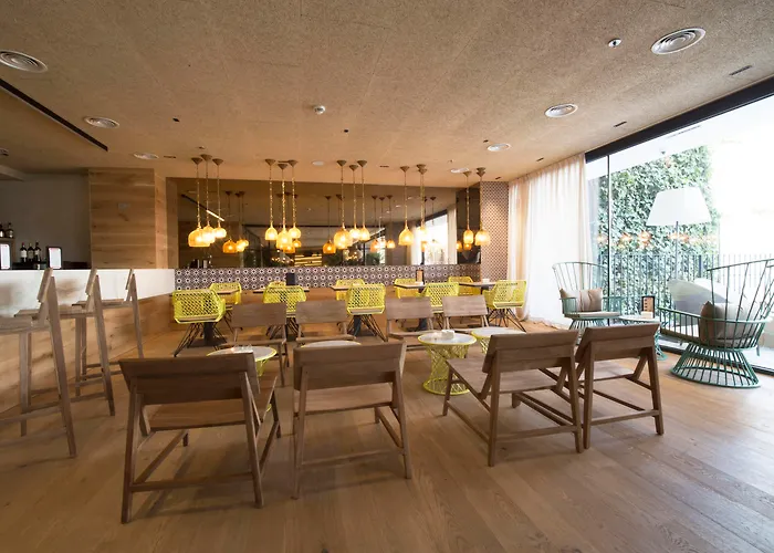 In Luxury hotels Zenit Sevilla
