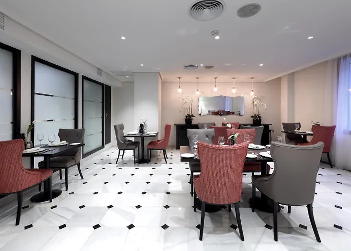 Hotel with view: Eurostars Conquistador