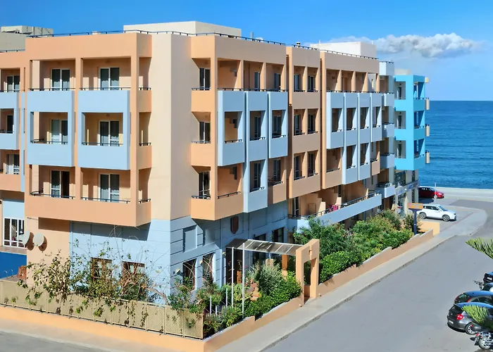 Hôtel 3 étoiles: Lefkoniko Bay