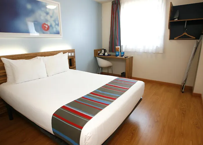  Travelodge Barcelona Poblenou