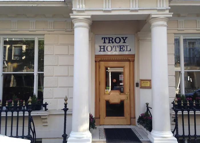 Hotel con vistas: Troy Hotel