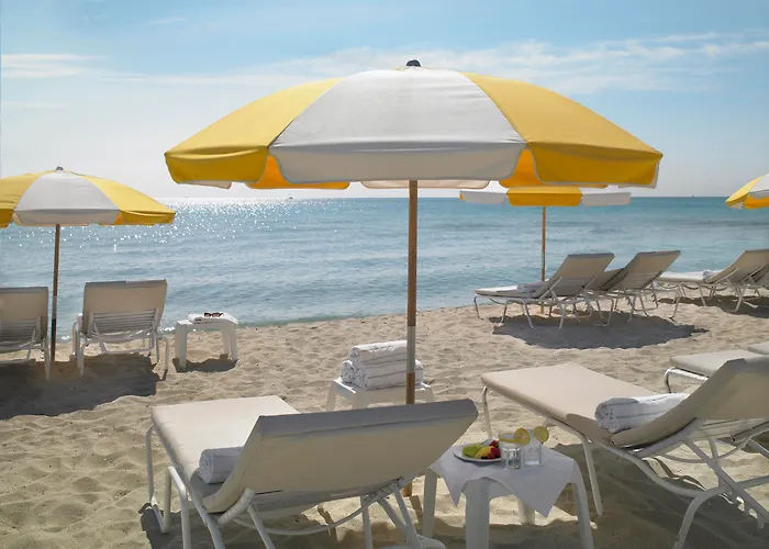 Hôtel pour familles: Grand Beach Hotel