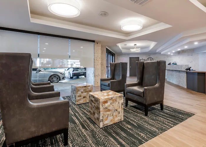 Motel: Comfort Inn & Suites Downtown Brickell-Port Of Miami