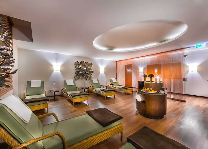 Family Hotel: Steigenberger Hotel Treudelberg Hamburg