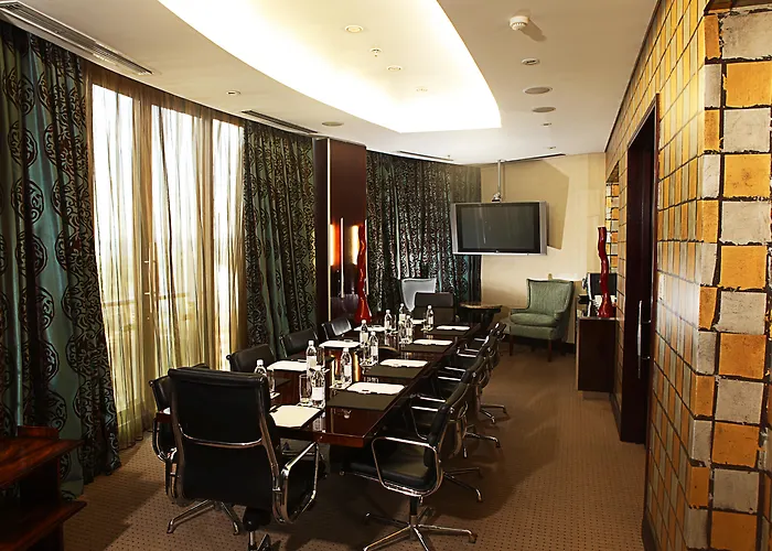 Family Friendly Hotels Michelangelo Towers