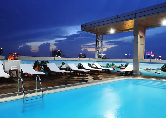 Jacuzzi hotel: Golden Central Hotel Saigon