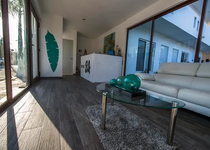 Apart hotel: Suite 24 Aparthotel By Xperience Hotels