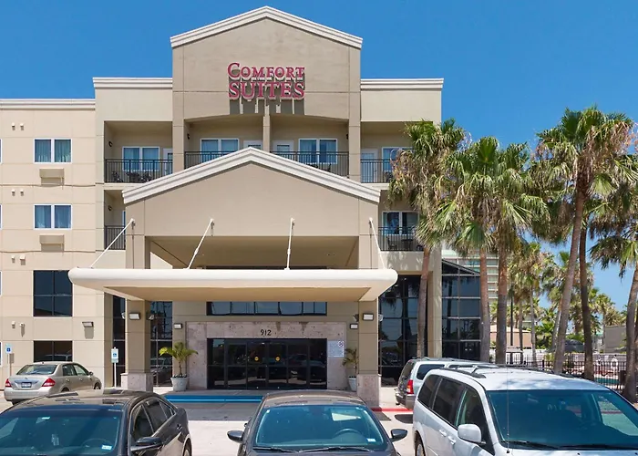 Comfort Suites Beachside