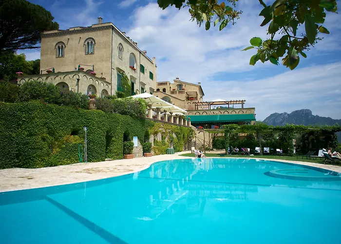 Hotel com piscina: Hotel Villa Cimbrone