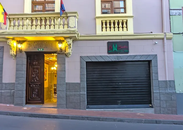 Family Hotel: Hotel La Basilica Quito