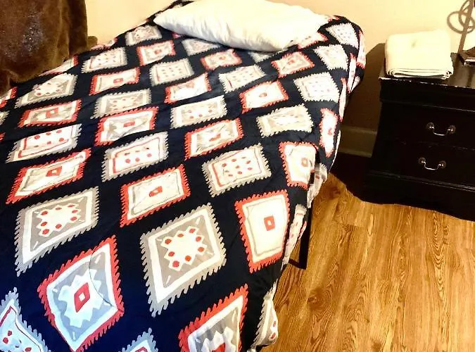 Vacation rental: The Ugly House