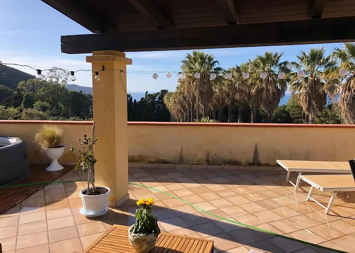 Albergo centrale: Il bacio del Sole