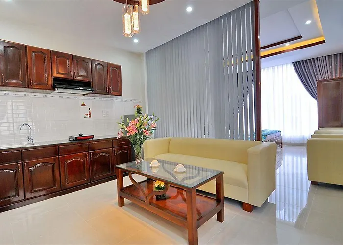 Hotel near College: Duy Phuoc Hotel