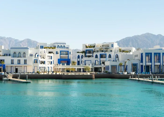 5 star hotels Cloud 7 Residences Ayla Aqaba