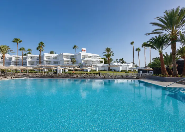 Strandhotel: Hotel Riu Paraiso Lanzarote