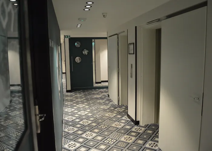 Hotel near College: Hotel Indigo Antwerp City Centre By Ihg