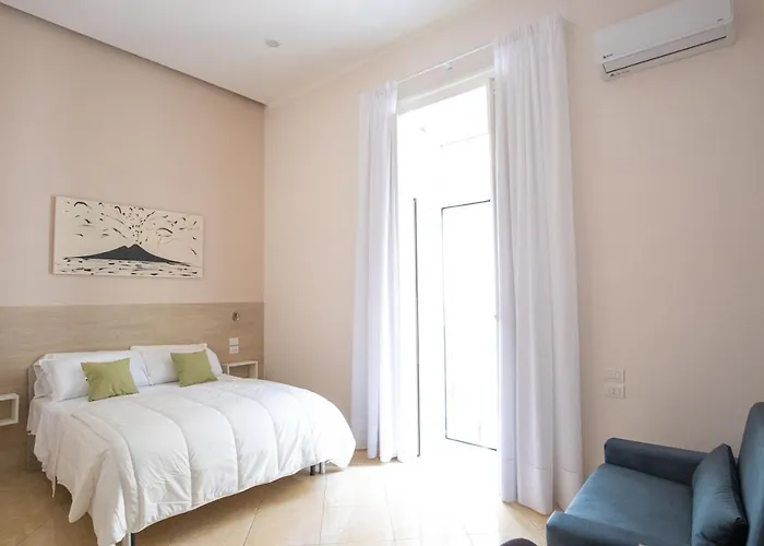 Leone Suites Toledo