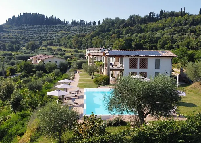 Hotel Con Piscina Casa Olivi Apartments