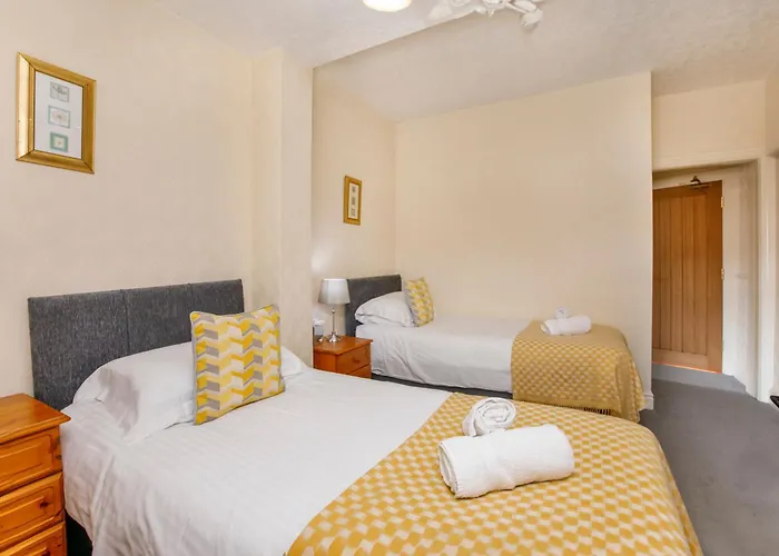 4 star hotel: St Marys Guest House