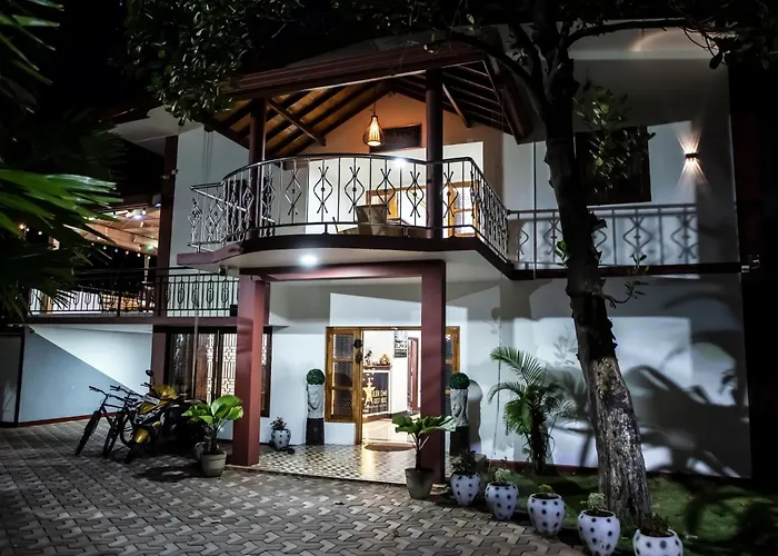 Guests house Golden Star Guest House