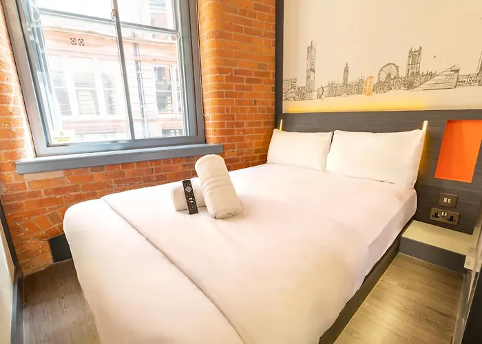 Easyhotel