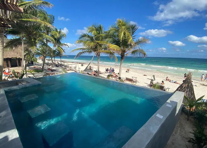 3 star hotel: Delek Tulum